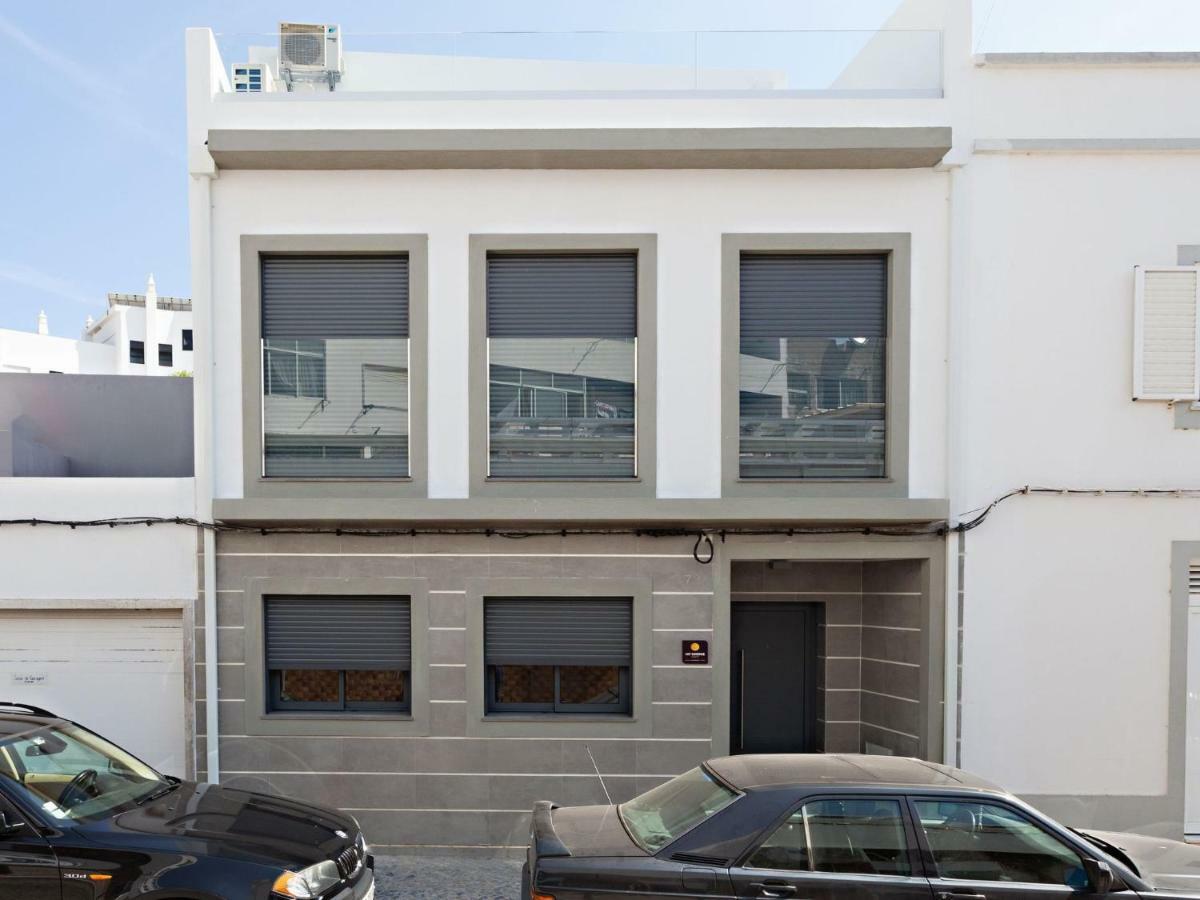 Faro Clara Suites Экстерьер фото